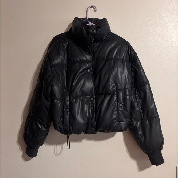 NWOT American Eagle Outfitters Vegan Leather Puffer Jacket - Picture 3 of 7